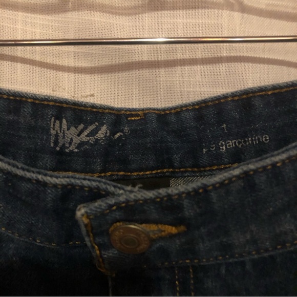 Jean shorts (cut offs) raw hem size 18/34 - Picture 2 of 5